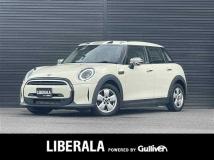 2021 BMW MINI