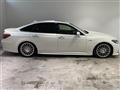 2018 Toyota Crown Hybrid