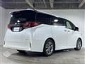 2024 Toyota Alphard Hybrid