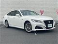 2019 Toyota Crown Hybrid