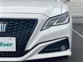 2019 Toyota Crown Hybrid
