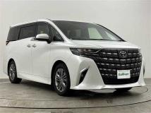 2025 Toyota Alphard Hybrid