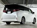 2025 Toyota Alphard Hybrid