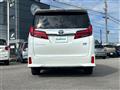 2022 Toyota Alphard Hybrid