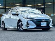2017 Toyota Prius PHV