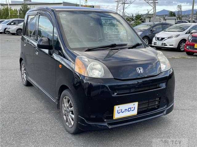 2010 Honda Life