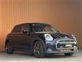 2021 BMW MINI