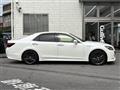2015 Toyota Crown Hybrid