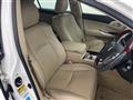 2012 Toyota Crown Royal Series