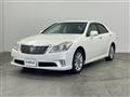 2012 Toyota Crown Royal Series