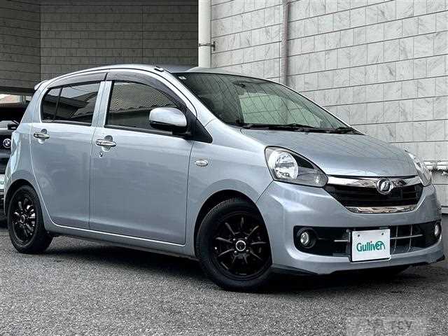 2016 Daihatsu Mira Es