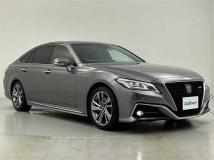 2021 Toyota Crown Hybrid