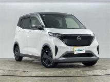 2022 Nissan Nissan Others