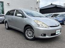 2004 Toyota Wish