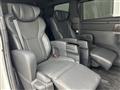 2023 Toyota Alphard Hybrid