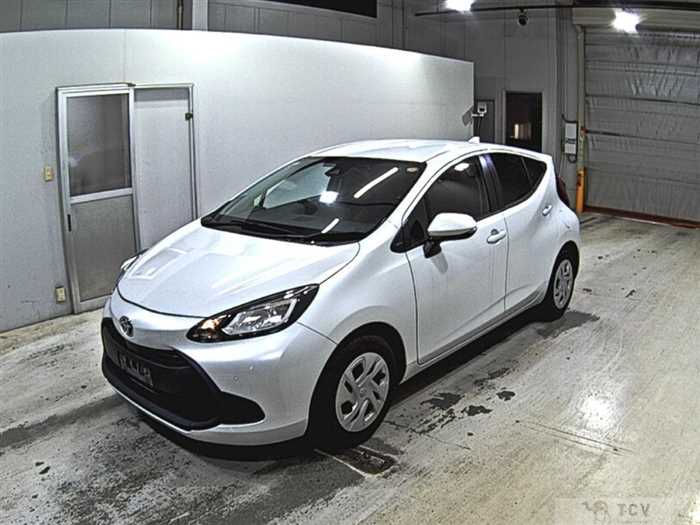 2022 Toyota AQUA