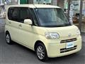 2011 Daihatsu Tanto