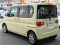 2011 Daihatsu Tanto