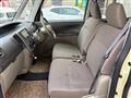 2011 Daihatsu Tanto