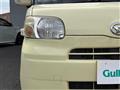 2011 Daihatsu Tanto