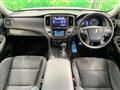 2013 Toyota Crown Hybrid