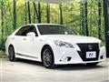 2013 Toyota Crown Hybrid