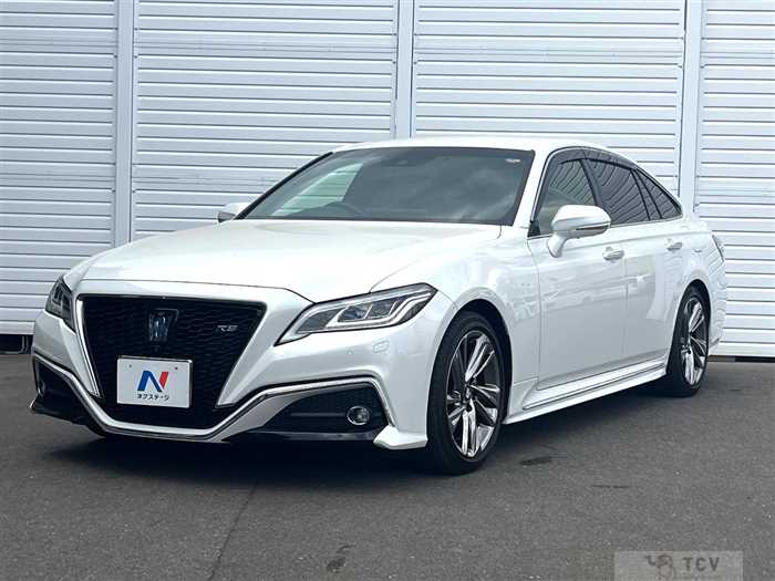 2022 Toyota Crown Hybrid