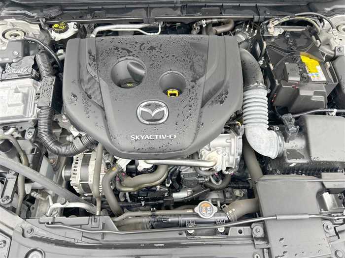 Mazda Mazda3 2023 photo 5