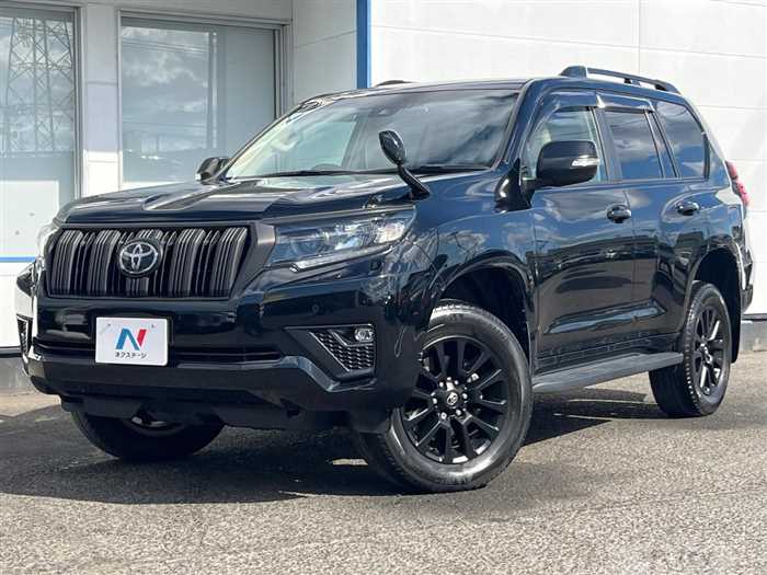 2023 Toyota Land Cruiser Prado