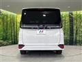 2022 Toyota Voxy
