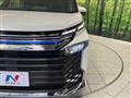 2022 Toyota Voxy
