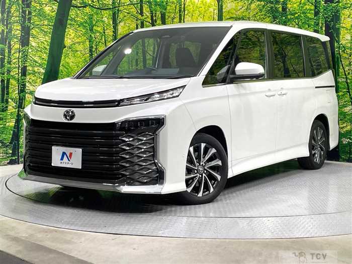 2024 Toyota Voxy