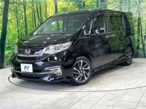 2015 Honda Step WGN
