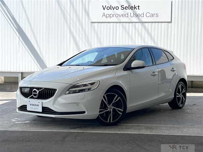 2019 Volvo V40