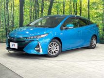 2017 Toyota Prius PHV