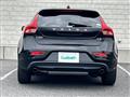 2019 Volvo V40