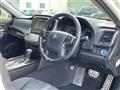 2015 Toyota Crown Hybrid