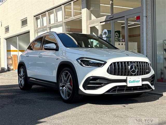 2022 AMG GLA-Class