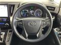 2019 Toyota Alphard Hybrid
