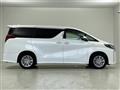 2019 Toyota Alphard Hybrid