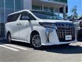 2021 Toyota Alphard Hybrid