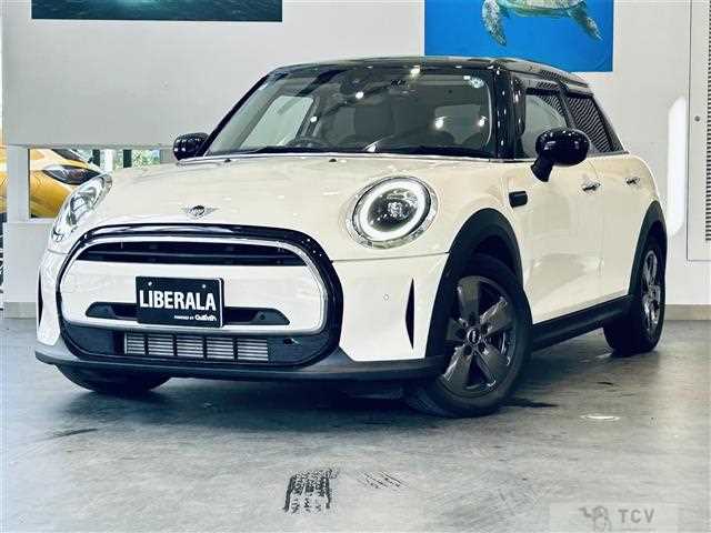 2022 BMW MINI