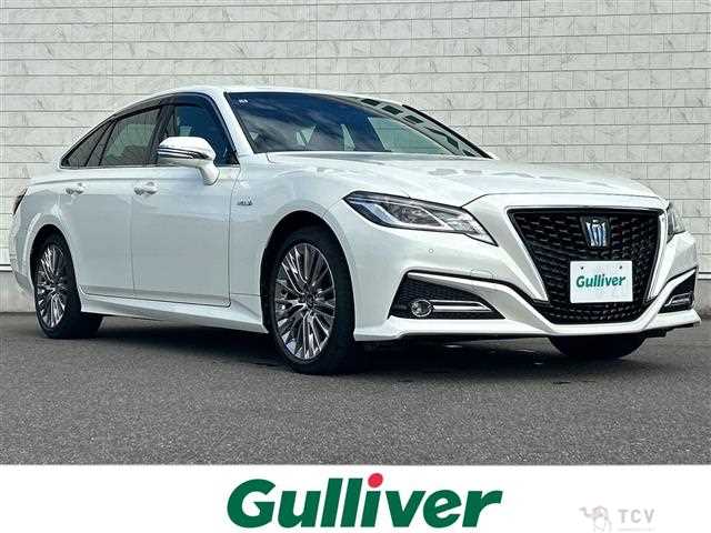 2019 Toyota Crown Hybrid
