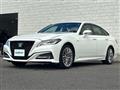 2019 Toyota Crown Hybrid