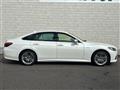 2019 Toyota Crown Hybrid