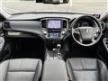 2013 Toyota Crown Hybrid