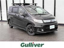 2013 Honda Freed Spike