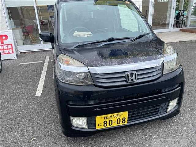 2011 Honda Life