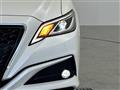 2020 Toyota Crown Hybrid