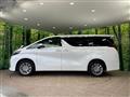 2020 Toyota Alphard Hybrid